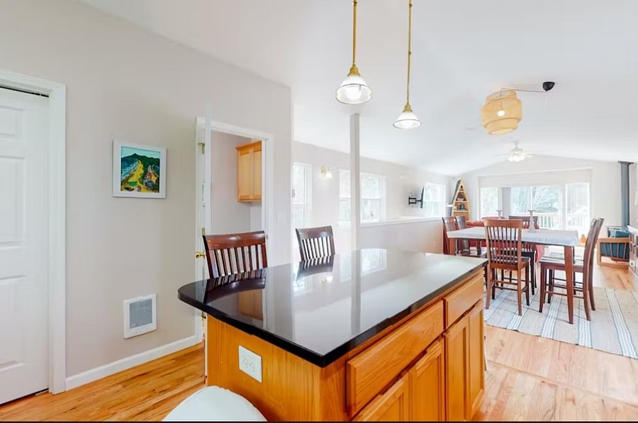 Furnished Finder property 557406_1 photo 14
