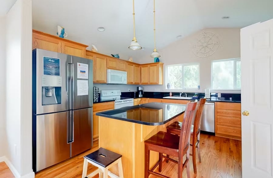 Furnished Finder property 557406_1 photo 3