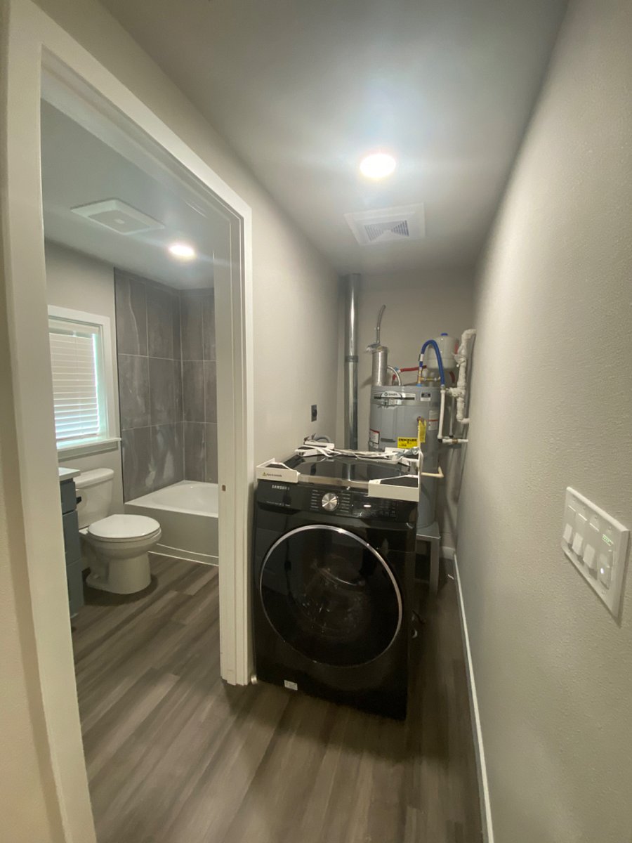 Furnished Finder property 557422_1 photo 3
