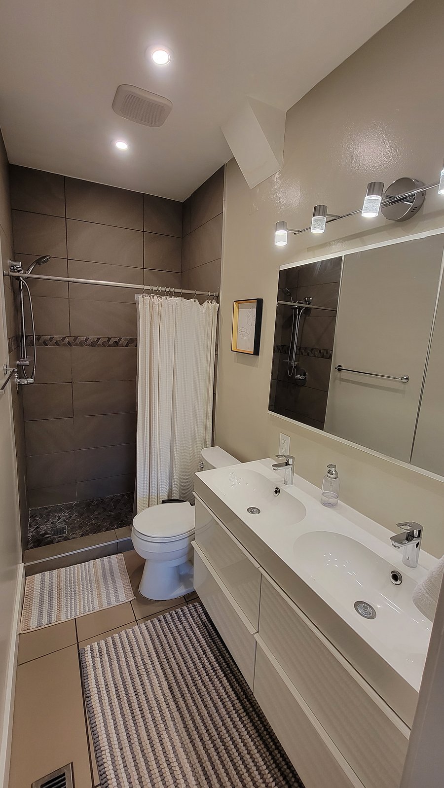 Furnished Finder property 557469_1 photo 13