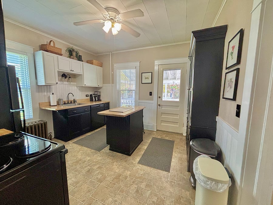 Furnished Finder property 557470_2 photo 8