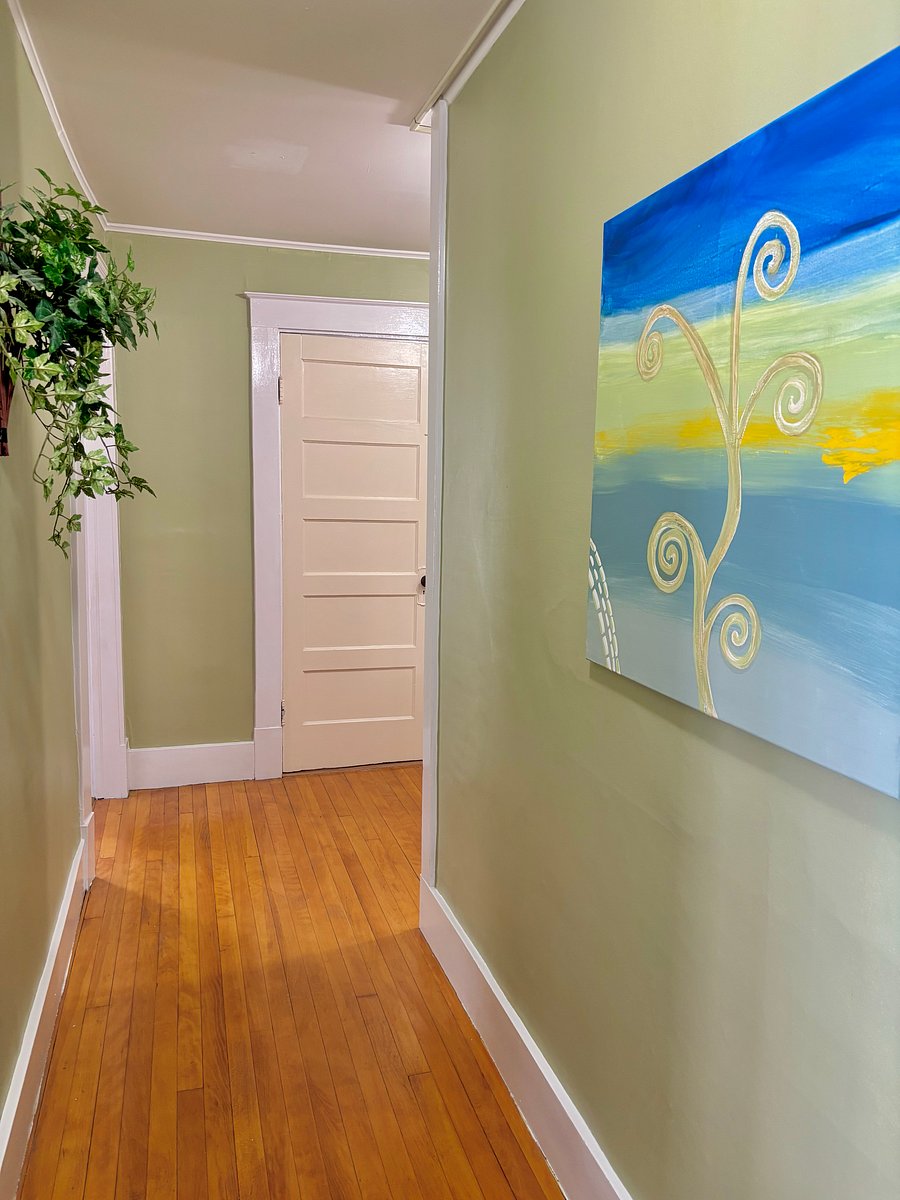 Furnished Finder property 557470_2 photo 17