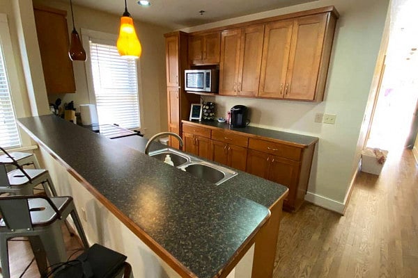 Furnished Finder property 557472_1 photo 3