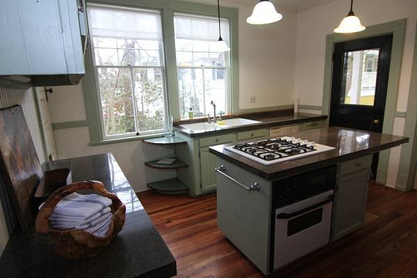 Furnished Finder property 557486_1 photo 4