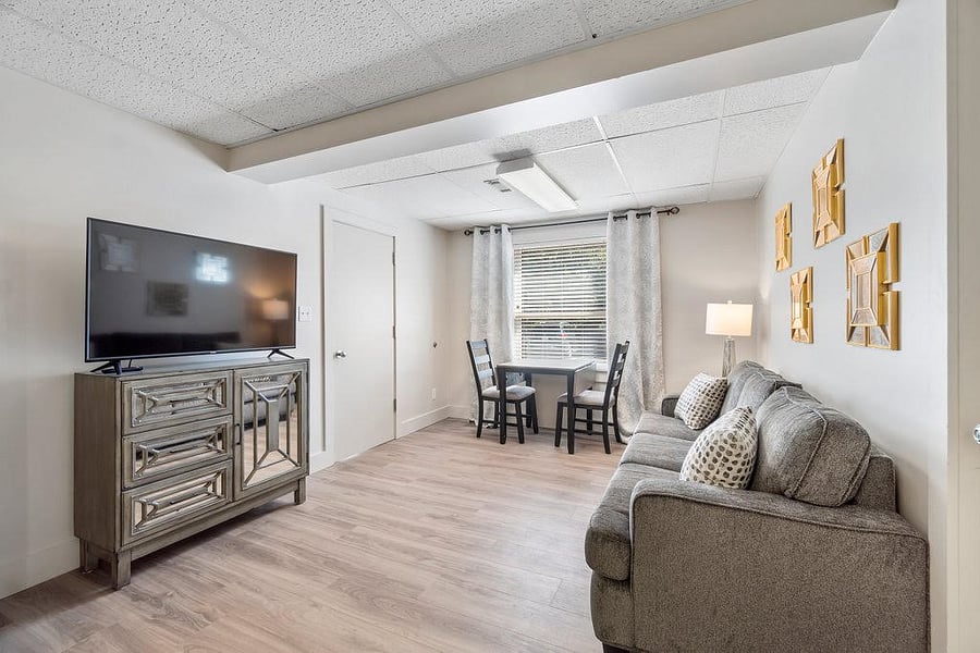 Furnished Finder property 557518_1 photo 4