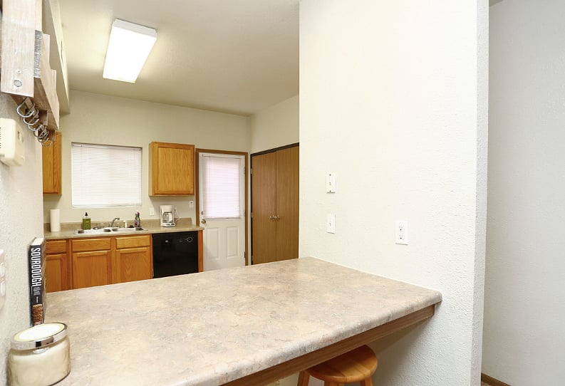 Furnished Finder property 557533_1 photo 3