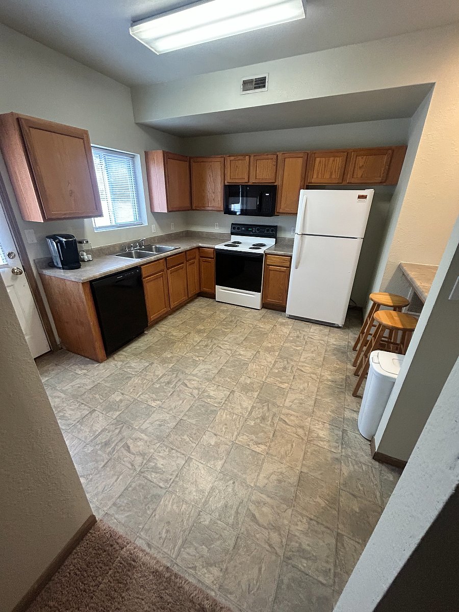 Furnished Finder property 557533_2 photo 5