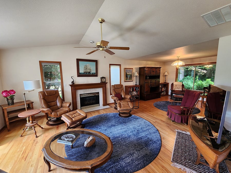 Furnished Finder property 557554_1 photo 3