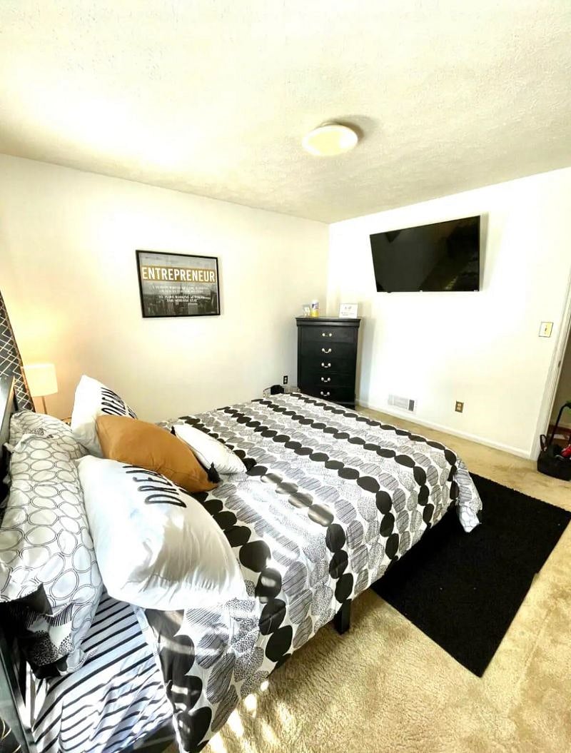 Furnished Finder property 557560_1 photo 12