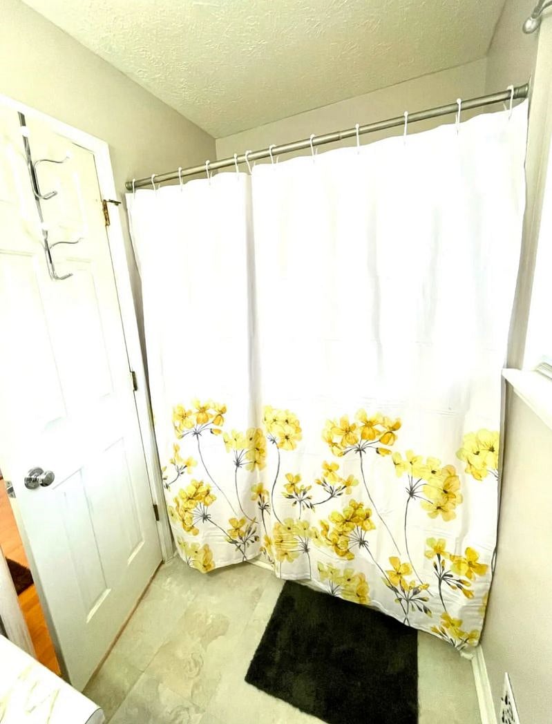Furnished Finder property 557560_1 photo 18