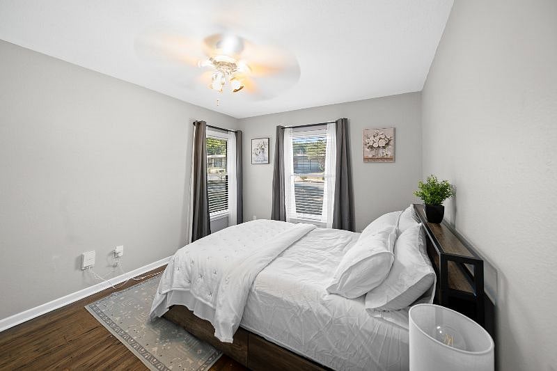 BEDROOM 1