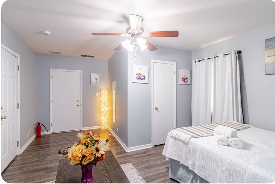 Furnished Finder property 557570_1 photo 26