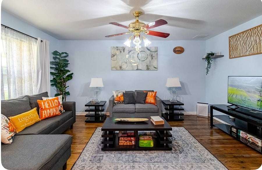 Furnished Finder property 557570_1 photo 1