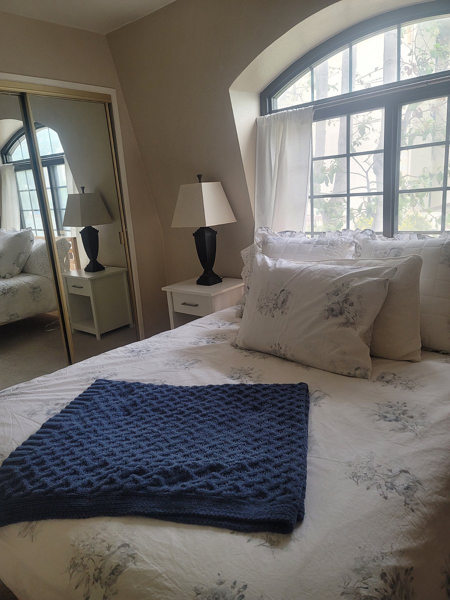 Furnished Finder property 557601_1 photo 16