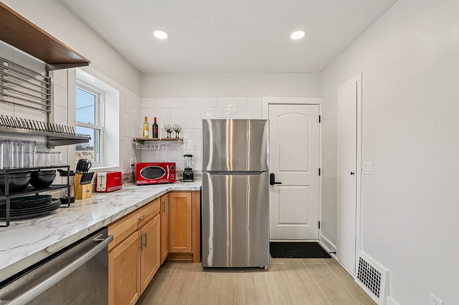 Furnished Finder property 557610_2 photo 6