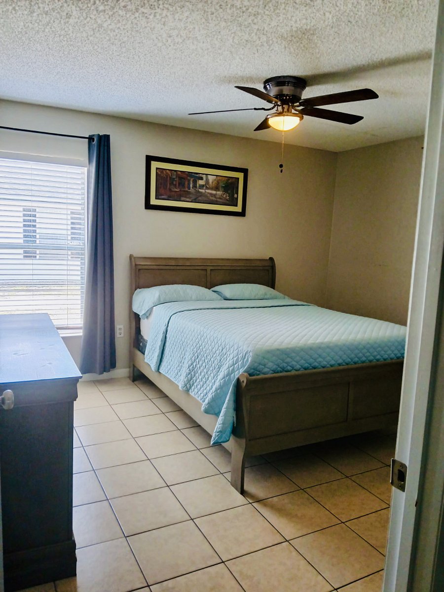 Furnished Finder property 557615_1 photo 12