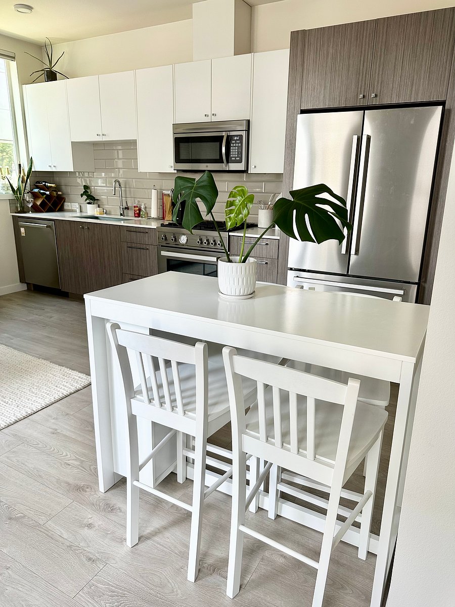 Furnished Finder property 557640_1 photo 3