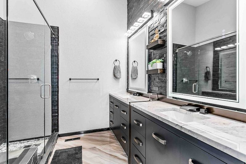 Master bathroom