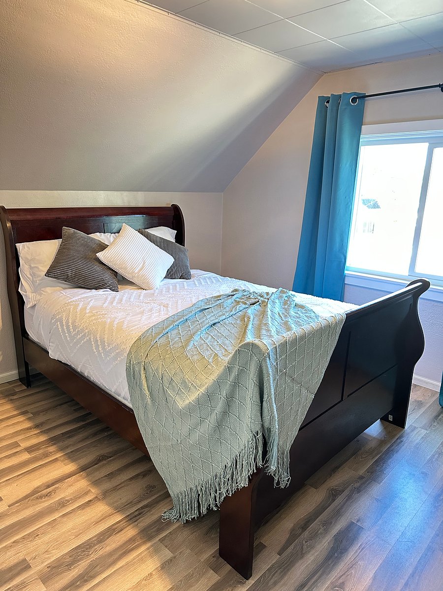 Furnished Finder property 557668_1 photo 3