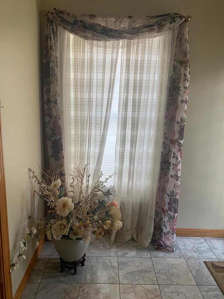 Furnished Finder property 557674_1 photo 8