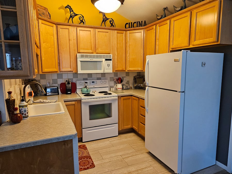 Furnished Finder property 557678_1 photo 8