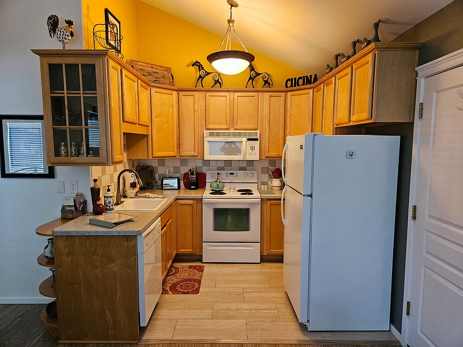 Furnished Finder property 557678_1 photo 6