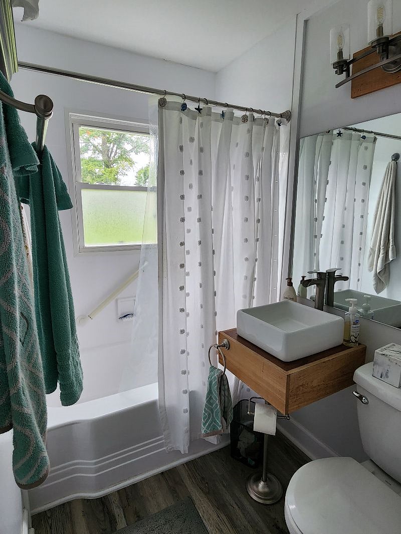 Furnished Finder property 557684_1 photo 25