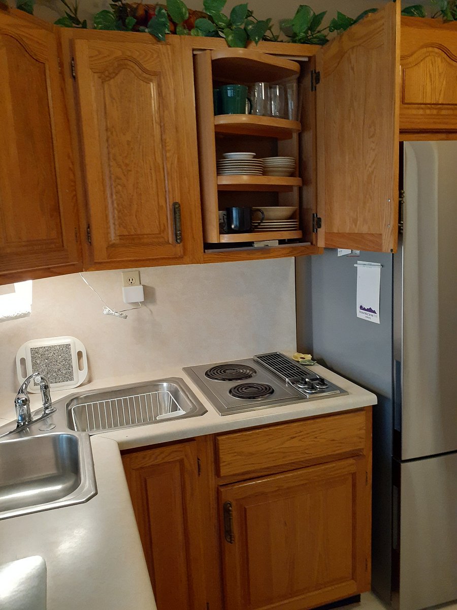 Furnished Finder property 557715_1 photo 9