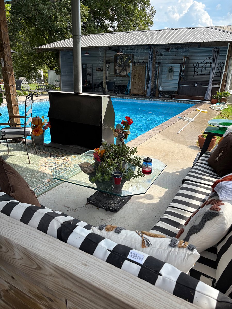 Furnished Finder property 557722_1 photo 75