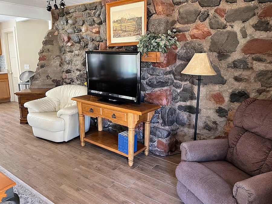 Furnished Finder property 557740_1 photo 8
