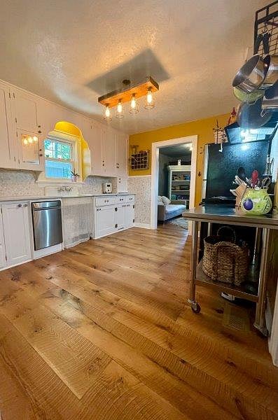 Furnished Finder property 557746_1 photo 9