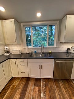 Furnished Finder property 557764_1 photo 23
