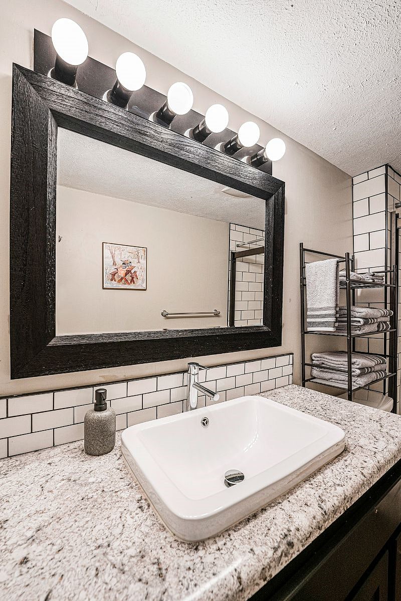 Furnished Finder property 557795_1 photo 24