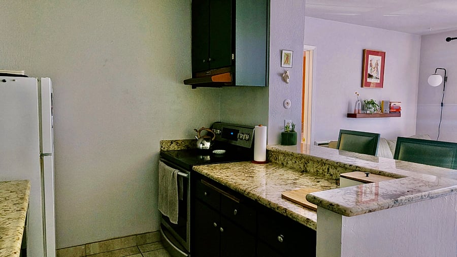 Furnished Finder property 557802_1 photo 11