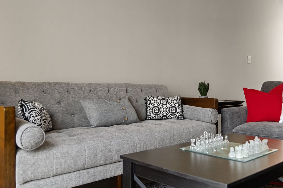 Couch & Futon