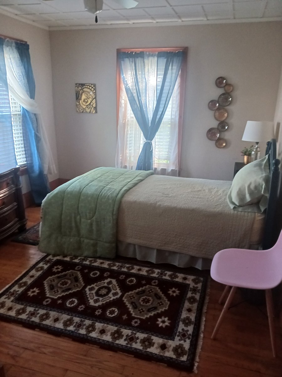 Furnished Finder property 557864_3 photo 3