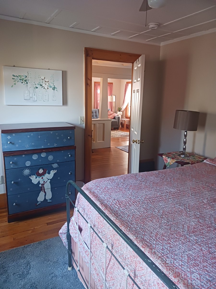 Furnished Finder property 557864_3 photo 6