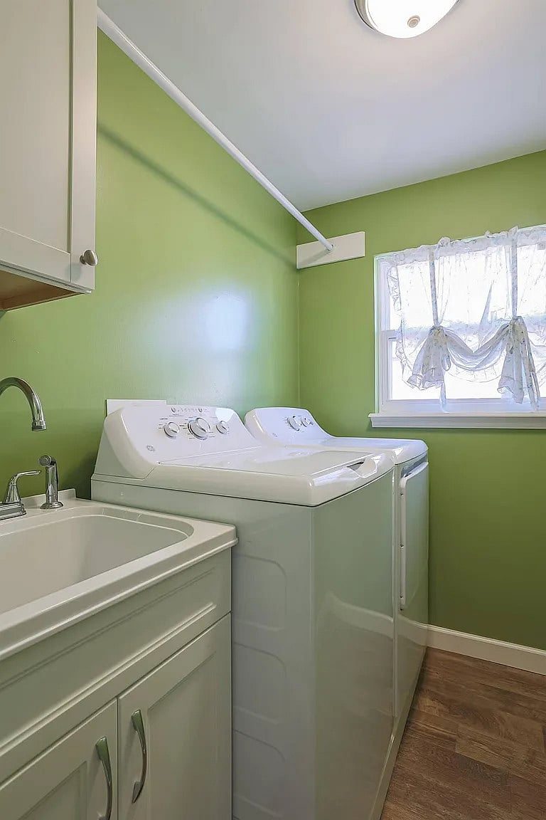 Furnished Finder property 557881_1 photo 12