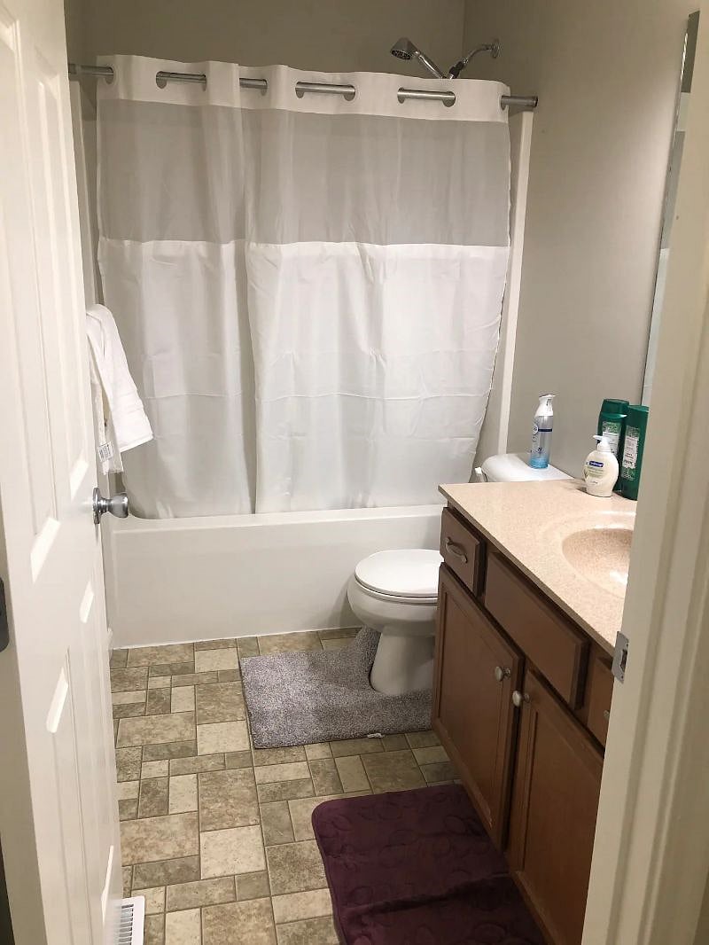 Furnished Finder property 557881_1 photo 11