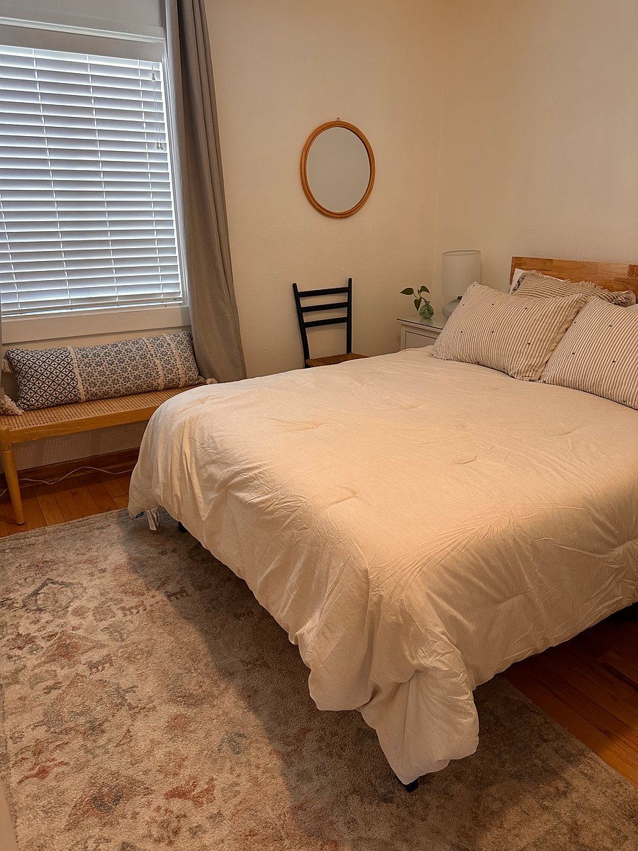 Bedroom #2 (closet and TV not pictured)