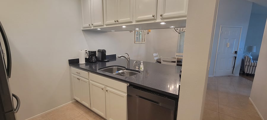 Furnished Finder property 557909_1 photo 24