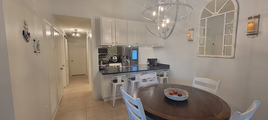 Furnished Finder property 557909_1 photo 25