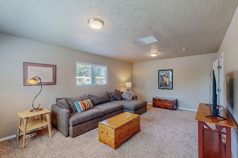 Furnished Finder property 557915_1 photo 28