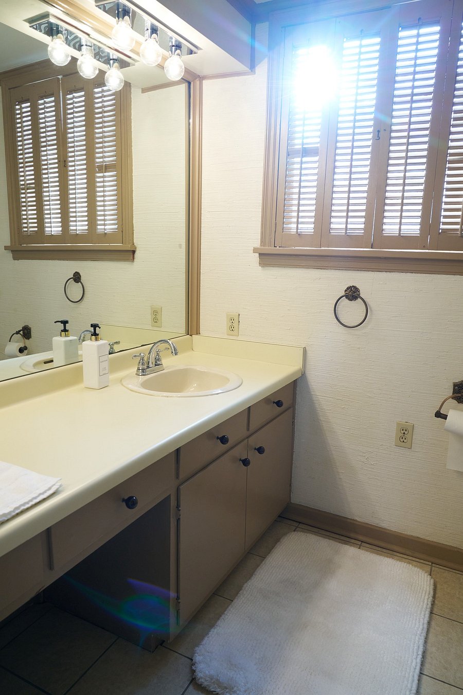 Furnished Finder property 557924_1 photo 18