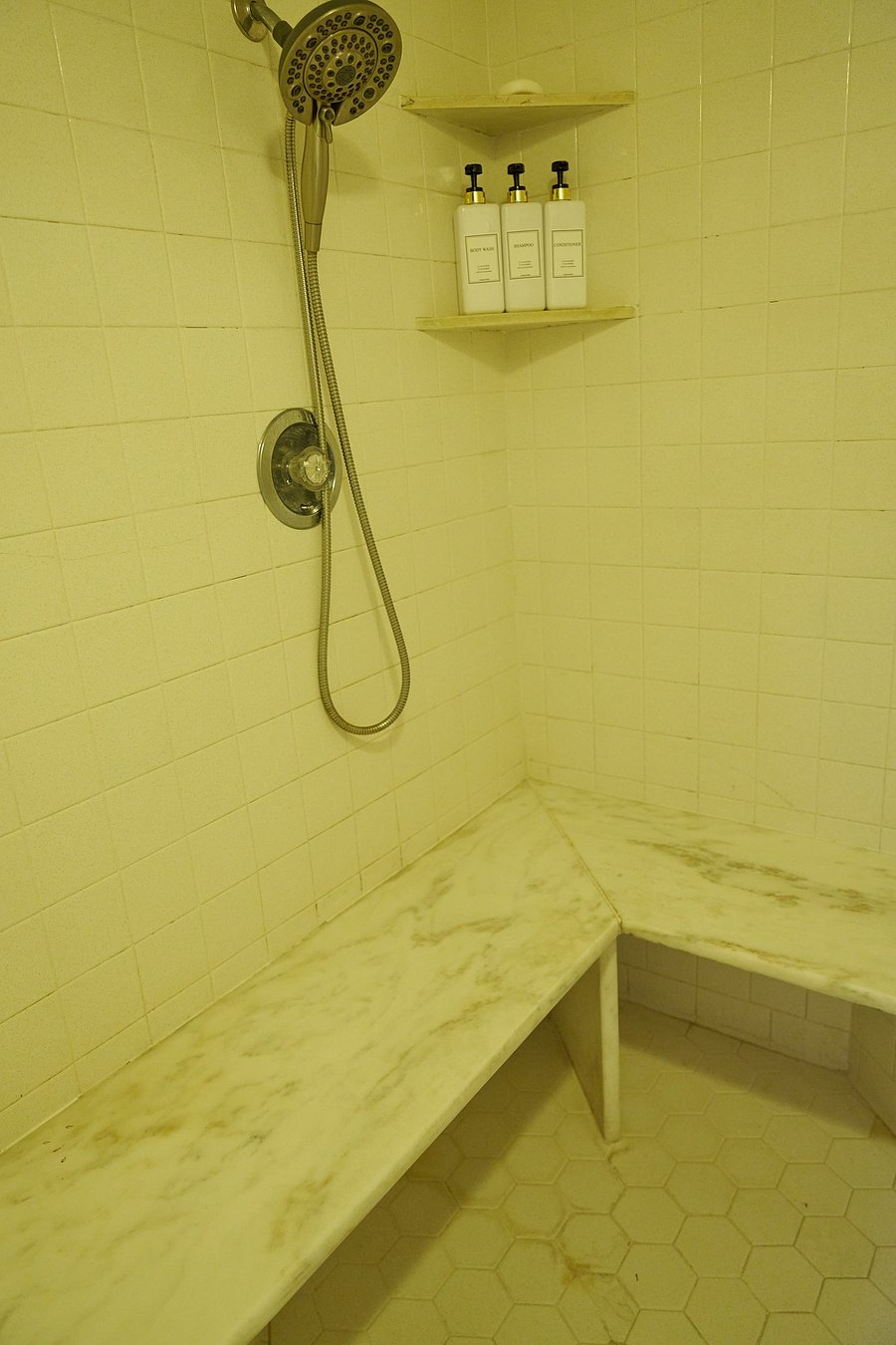 Furnished Finder property 557924_1 photo 21