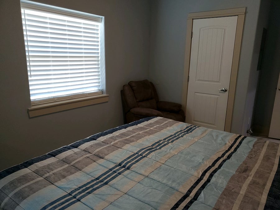 Furnished Finder property 557931_3 photo 13