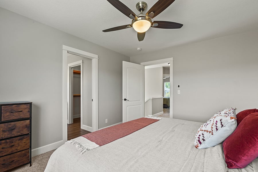 Furnished Finder property 557942_1 photo 17