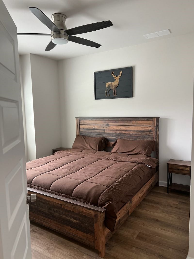 Furnished Finder property 557983_1 photo 3