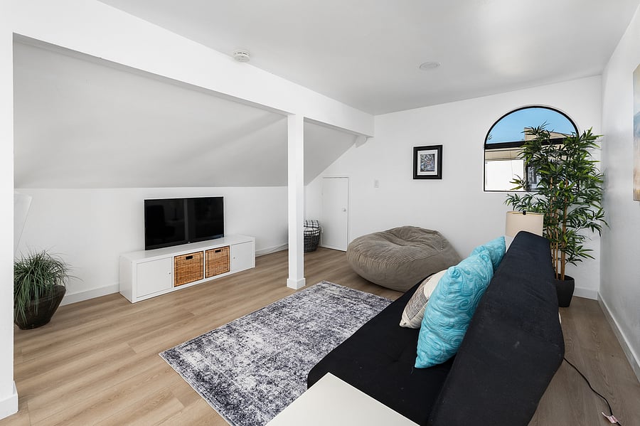Furnished Finder property 558015_1 photo 10