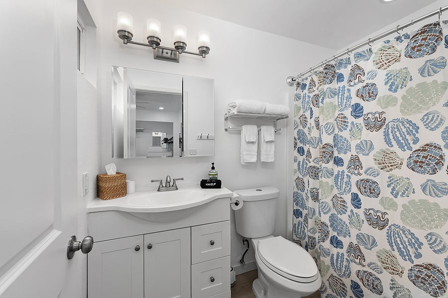 Furnished Finder property 558015_1 photo 8